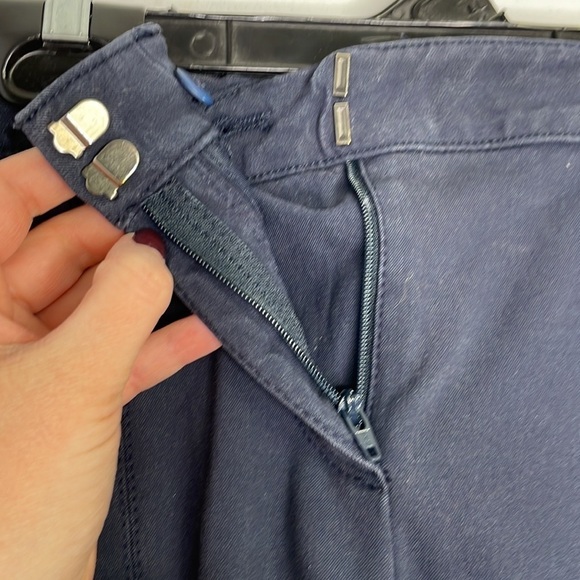 THEORY navy made in USA stretchy skinny pants - Picture 6 of 11